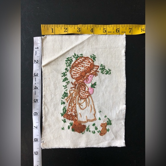 Vintage Embroidered Piece “Girl with Cat” Unframed 8.5”x6,5” Finished Handmade - Picture 5 of 11